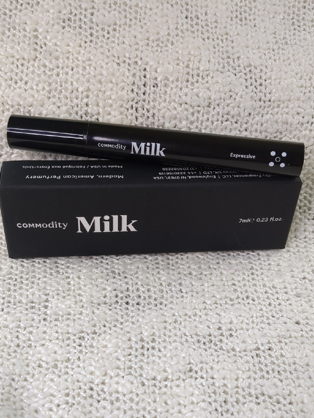 Commodity Milk in Scent Space: Expressive, 7ml/0.23fl oz